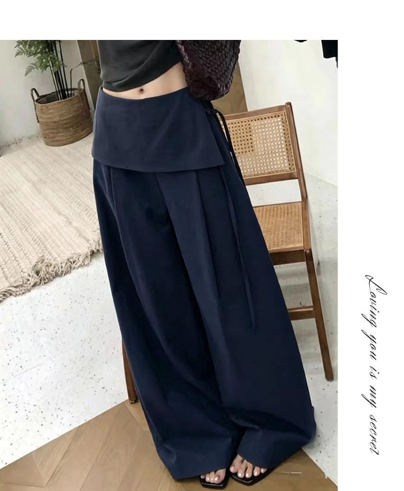 Trendy new spring/autumn casual two-piece skirt and pants set for women, featuring Korean-inspired design, high waist, slimming effect, and straight-leg fit. 11